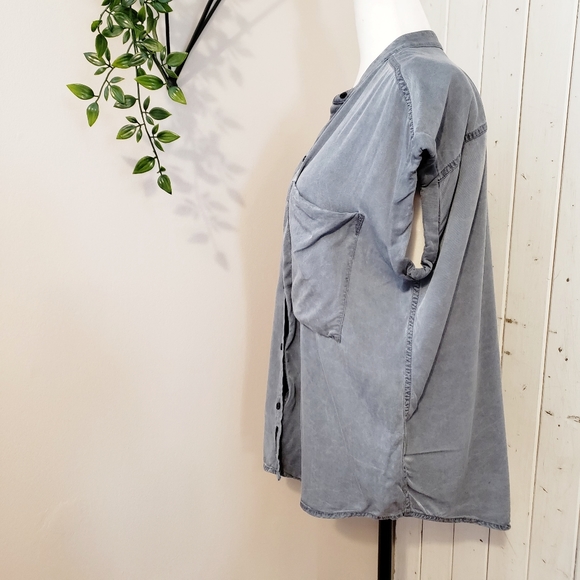 CALVIN KLEIN | VISCOSE BUTTONED CAPPED SLE… - Picture 4 of 8